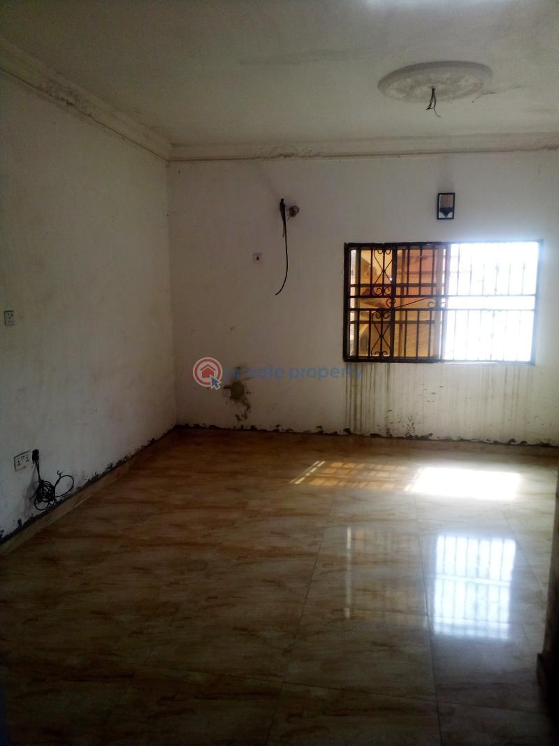 2 bedroom Flat & Apartment For Rent Ago Palace Isolo Lagos - 3