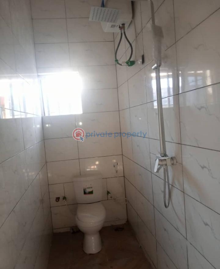 2 bedroom Block Of Flats For Rent Fadeyi Shomolu Lagos - 0