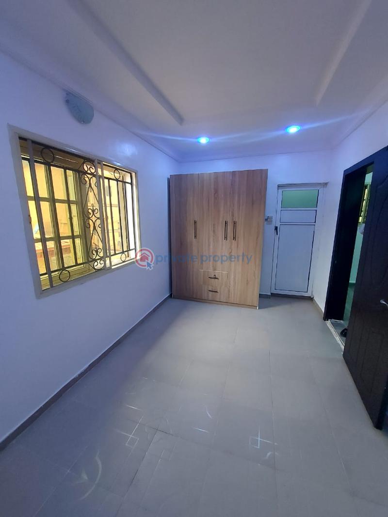 2 bedroom Semi detached Duplex For Rent Magodo GRA Phase 2 Kosofe/Ikosi Lagos - 4