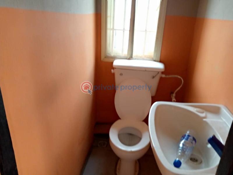 2 bedroom Block Of Flats For Rent Olowoora Ojodu Lagos - 9