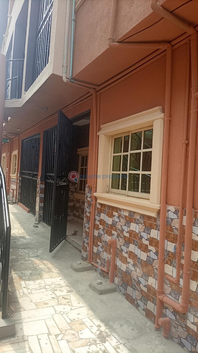 2 bedroom Block Of Flats For Rent Oke Afa Isolo Lagos Mainland Oke-afa Isolo Lagos - 0