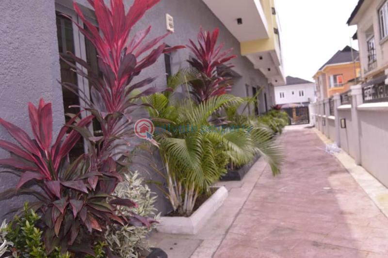 3 bedroom Flat & Apartment For Rent Diamond Estate, Sangotedo Ajah Lagos - 11