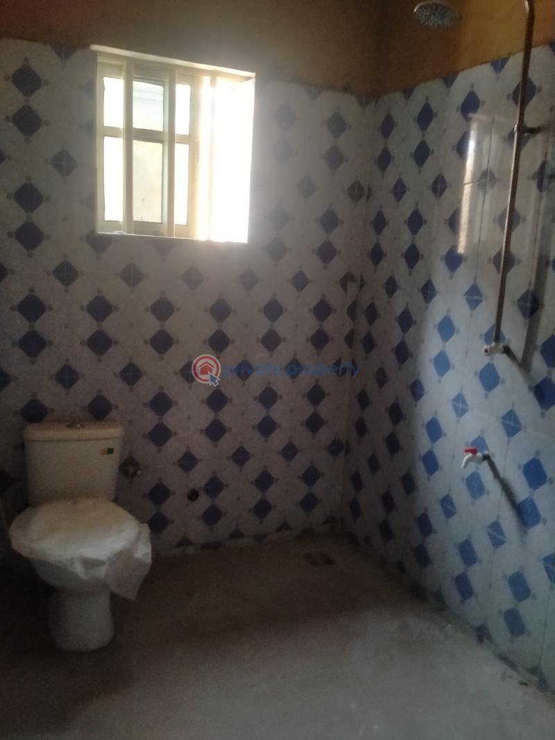 3 bedroom House For Rent River Valley Estate Ojodu Lagos - 1