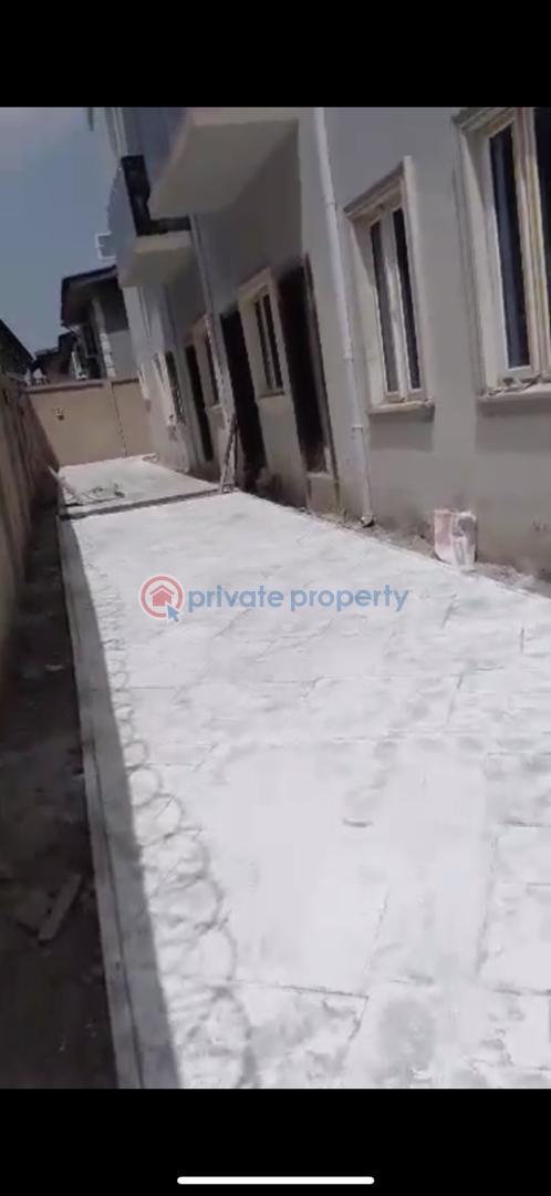 3 bedroom Flat & Apartment For Sale Opebi Ikeja Lagos - 2