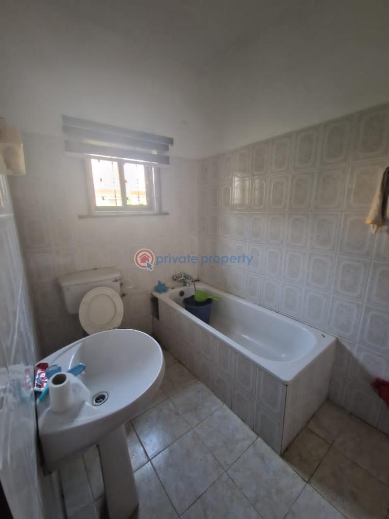 3 bedroom House For Rent Omole Phase 2 Ojodu Lagos - 4