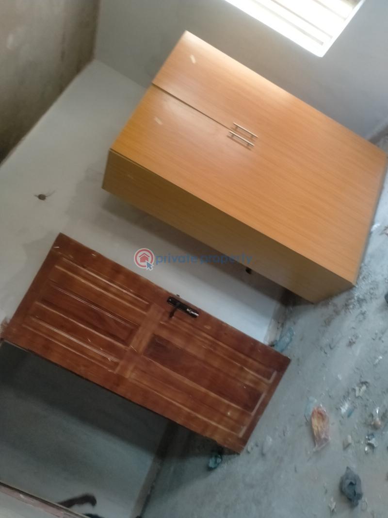 3 bedroom House For Rent River Valley Estate Ojodu Lagos - 0