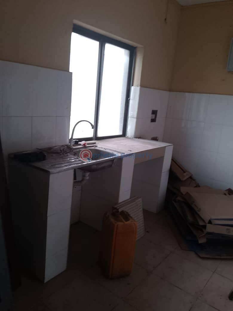 3 bedroom Flat & Apartment For Rent Fola Agoro Yaba Lagos - 2