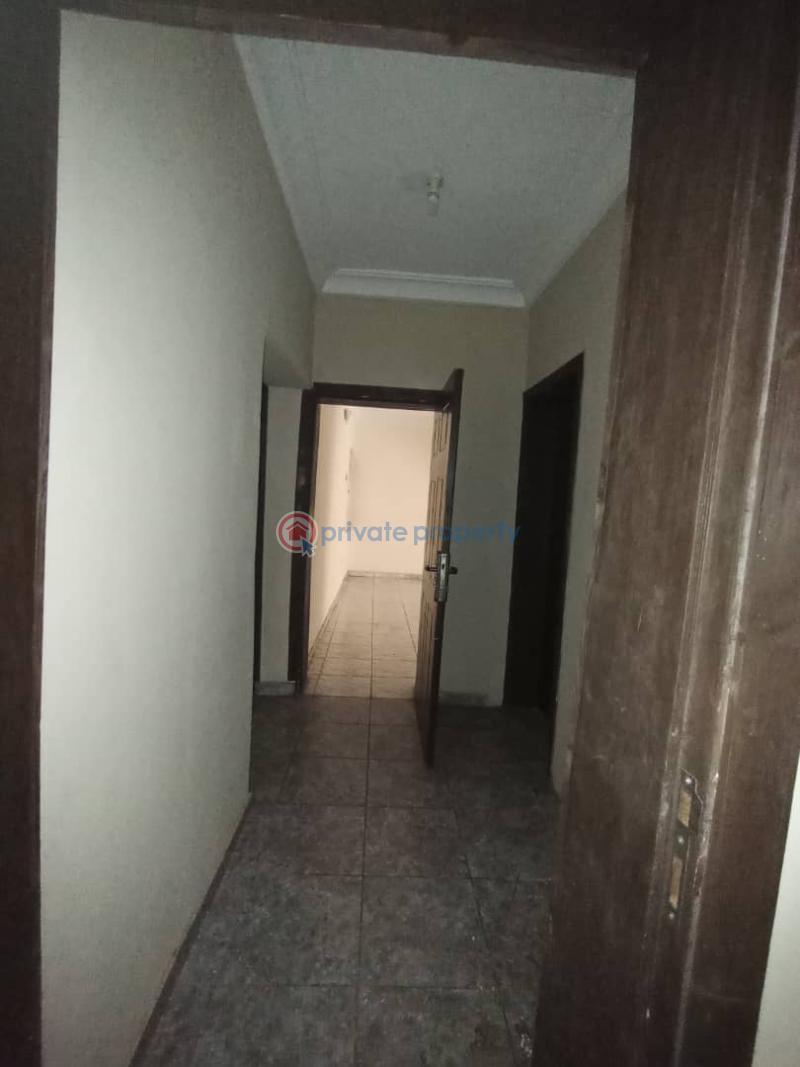 3 bedroom Flat & Apartment For Rent Shagari Estate Alimosho Lagos - 14