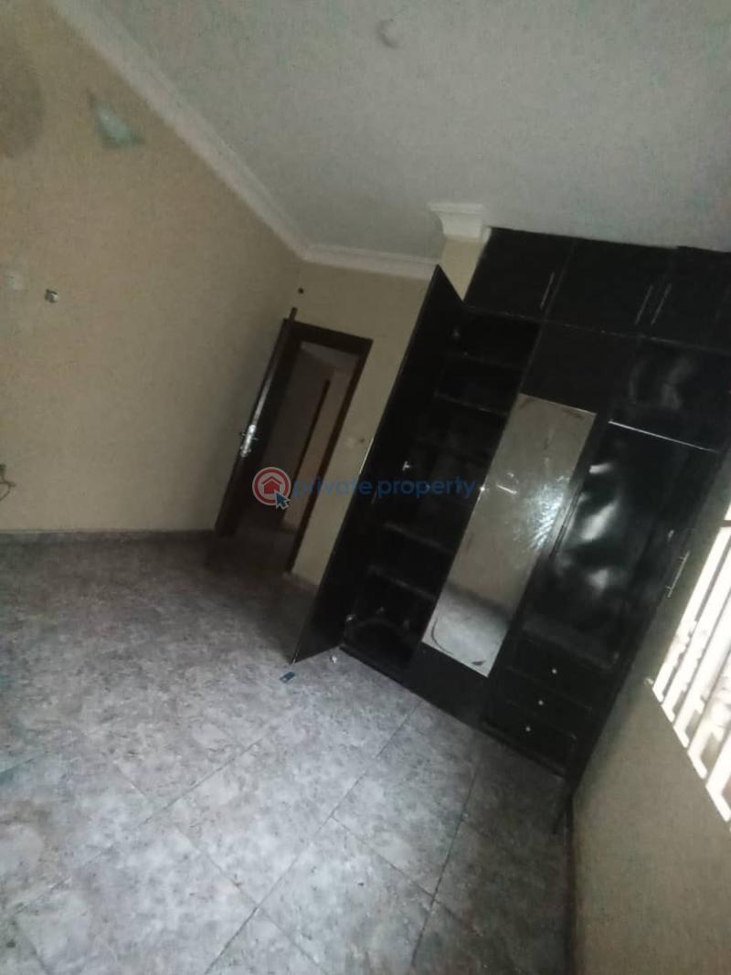 3 bedroom Flat & Apartment For Rent Shagari Estate Alimosho Lagos - 1