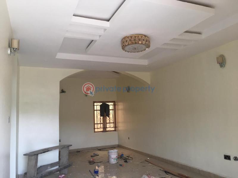 For rent 2 bedroom Flat & Apartment Obanikoro Estate, Obanikoro