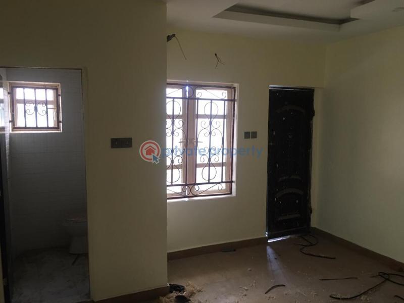 For rent 2 bedroom Flat & Apartment Obanikoro Estate, Obanikoro