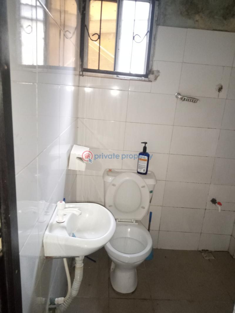 1 bedroom Self Contain For Rent Alaka Estate, Surlere Lagos Surulere Lagos - 1