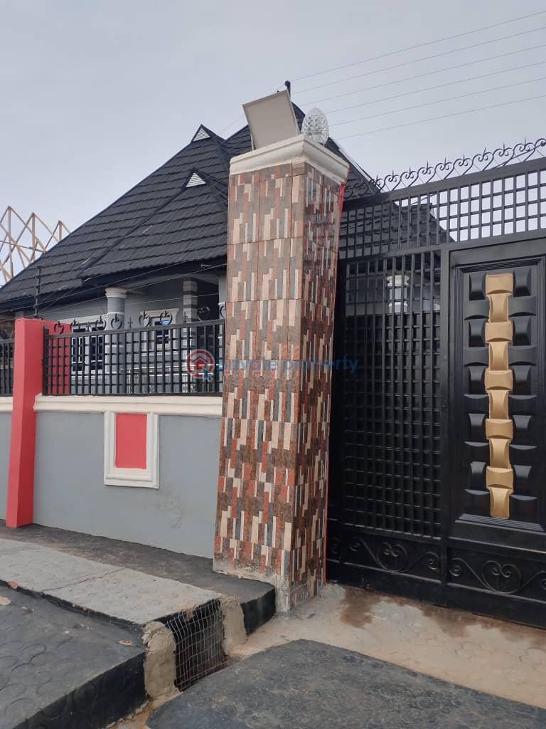 2 bedroom Flat & Apartment For Rent Ojo Ekun Estate Ibadan Oyo - 0