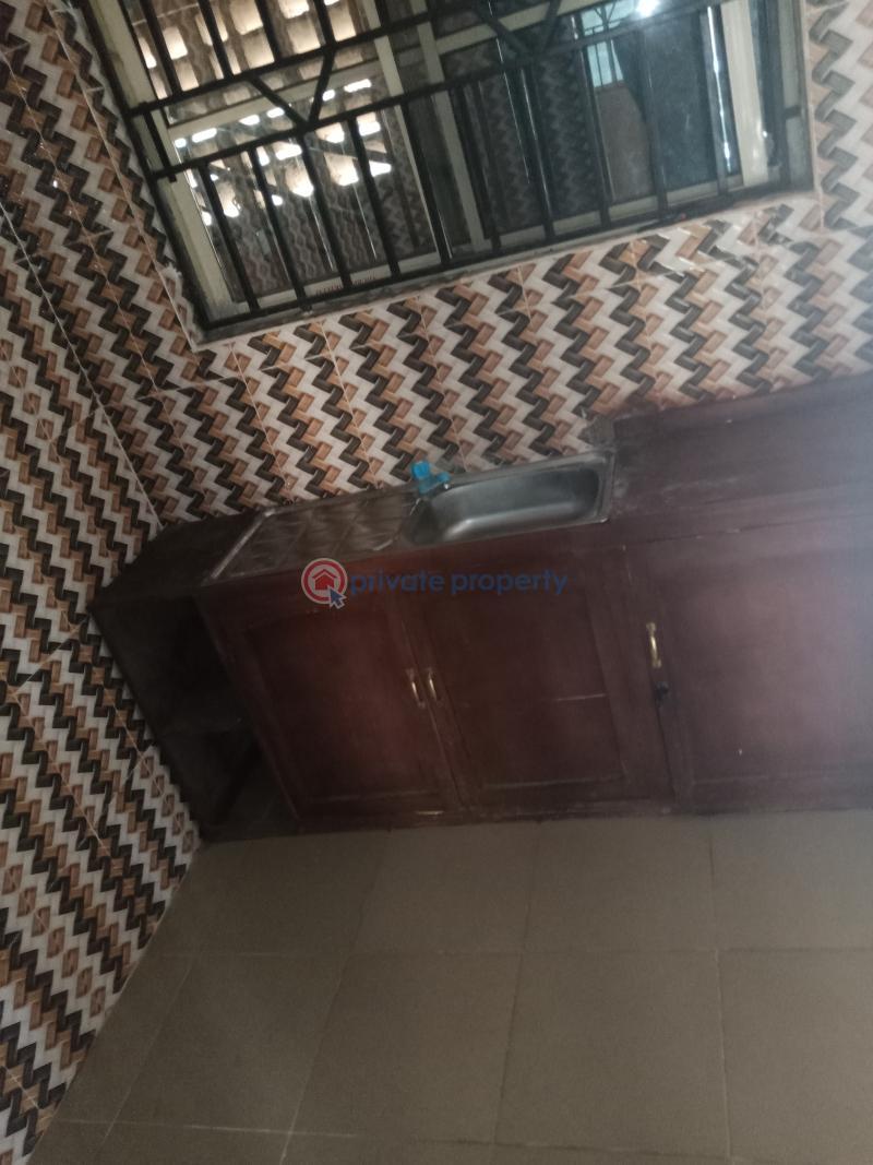 2 bedroom Flat & Apartment For Rent Progressive Estate Ibadan Oyo - 5