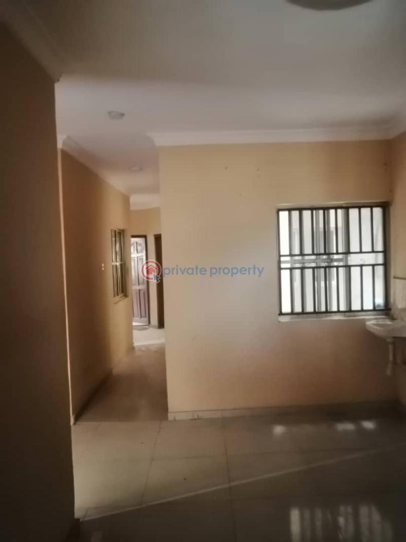 3 bedroom Flat & Apartment For Rent Heritage Estate Ibadan Oyo - 1