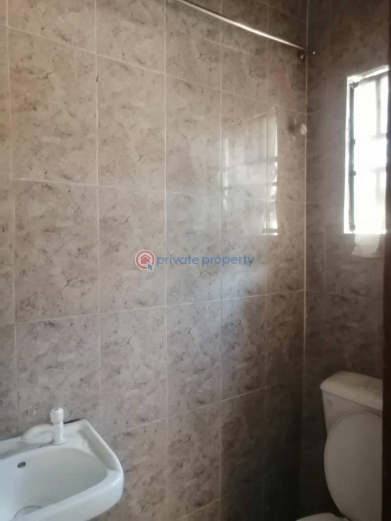 3 bedroom Flat & Apartment For Rent Heritage Estate Ibadan Oyo - 5