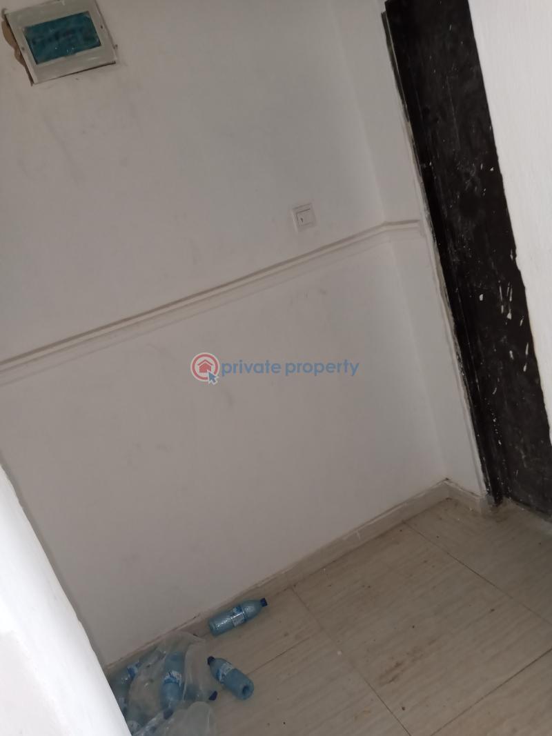 1 bedroom Self Contain For Rent Elebu Estate Ibadan Oyo - 9