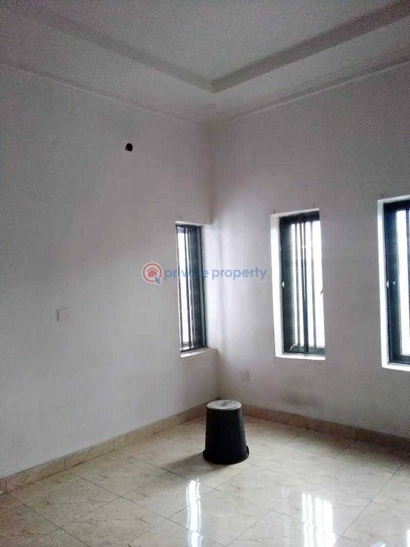 For rent 2 bedroom Flat & Apartment Lagos Island (PID 2PAAGG