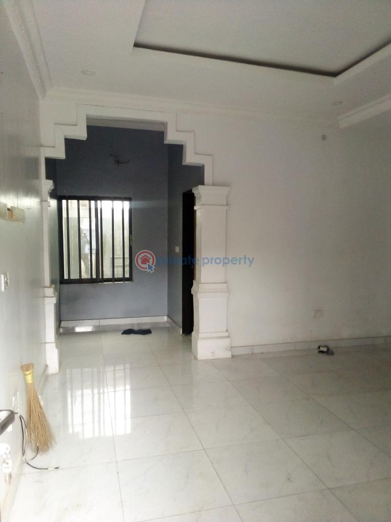 For rent 2 bedroom Flat & Apartment Lagos Island (PID 2PAAGG
