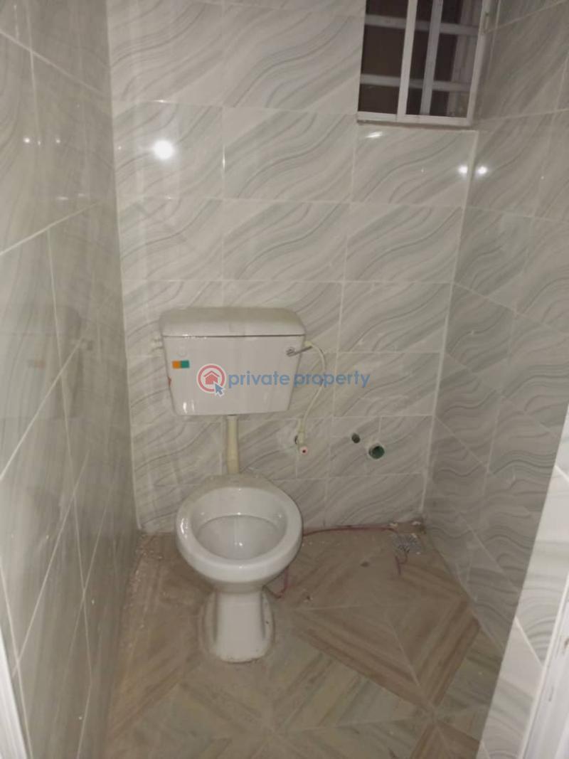 1 bedroom Flat & Apartment For Rent Palmgroove Shomolu Lagos - 1