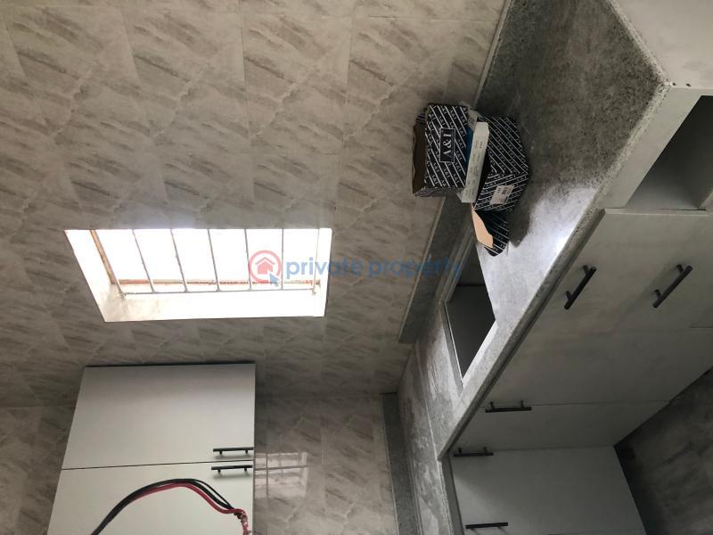 2 bedroom House For Rent Maryland Lagos - 9