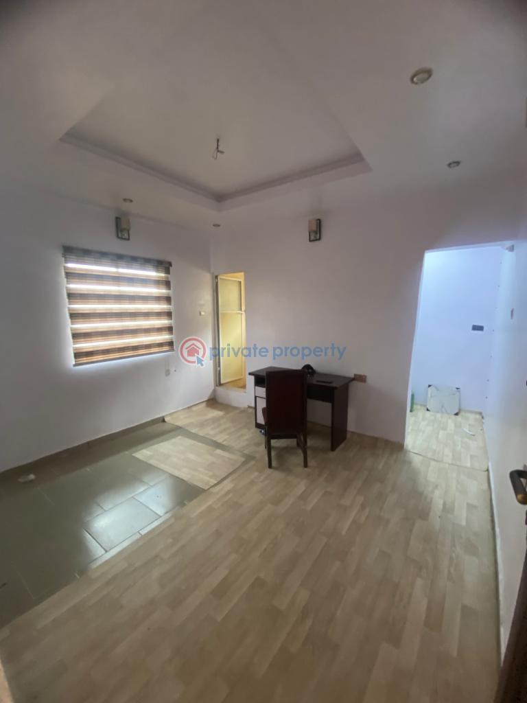 Self Contain For Rent Yaba Lagos - 2