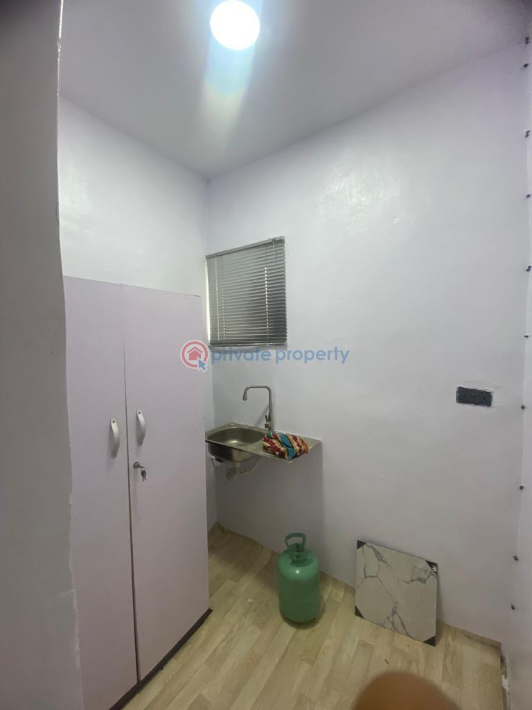 Self Contain For Rent Yaba Lagos - 3