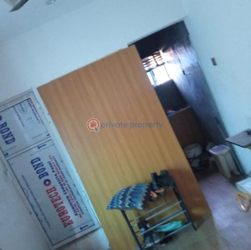 Self Contain For Rent Ebute Metta East Yaba Lagos - 0