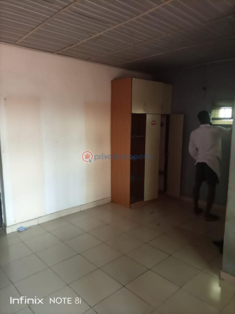 1 bedroom Self Contain For Rent Berger Ojodu Lagos - 7