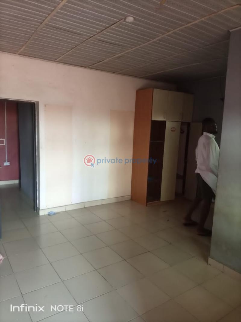 1 bedroom Self Contain For Rent Berger Ojodu Lagos - 9