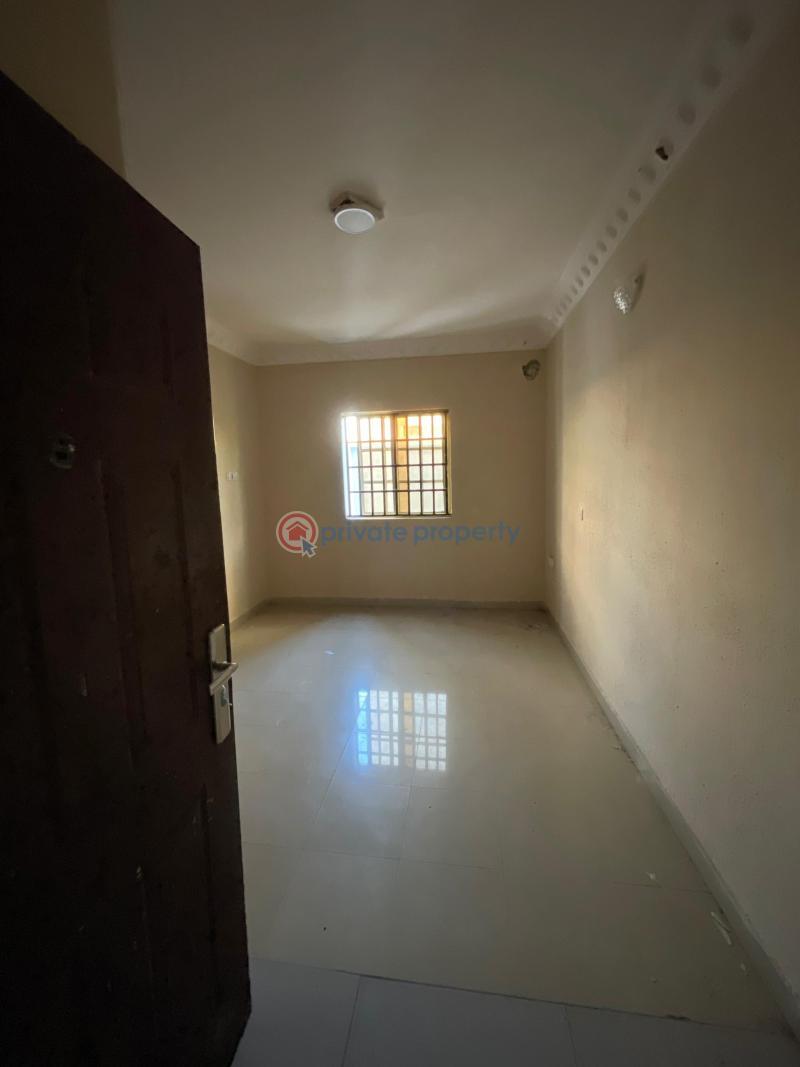 1 bedroom Flat & Apartment For Rent Ogombo Ajah Lagos - 7