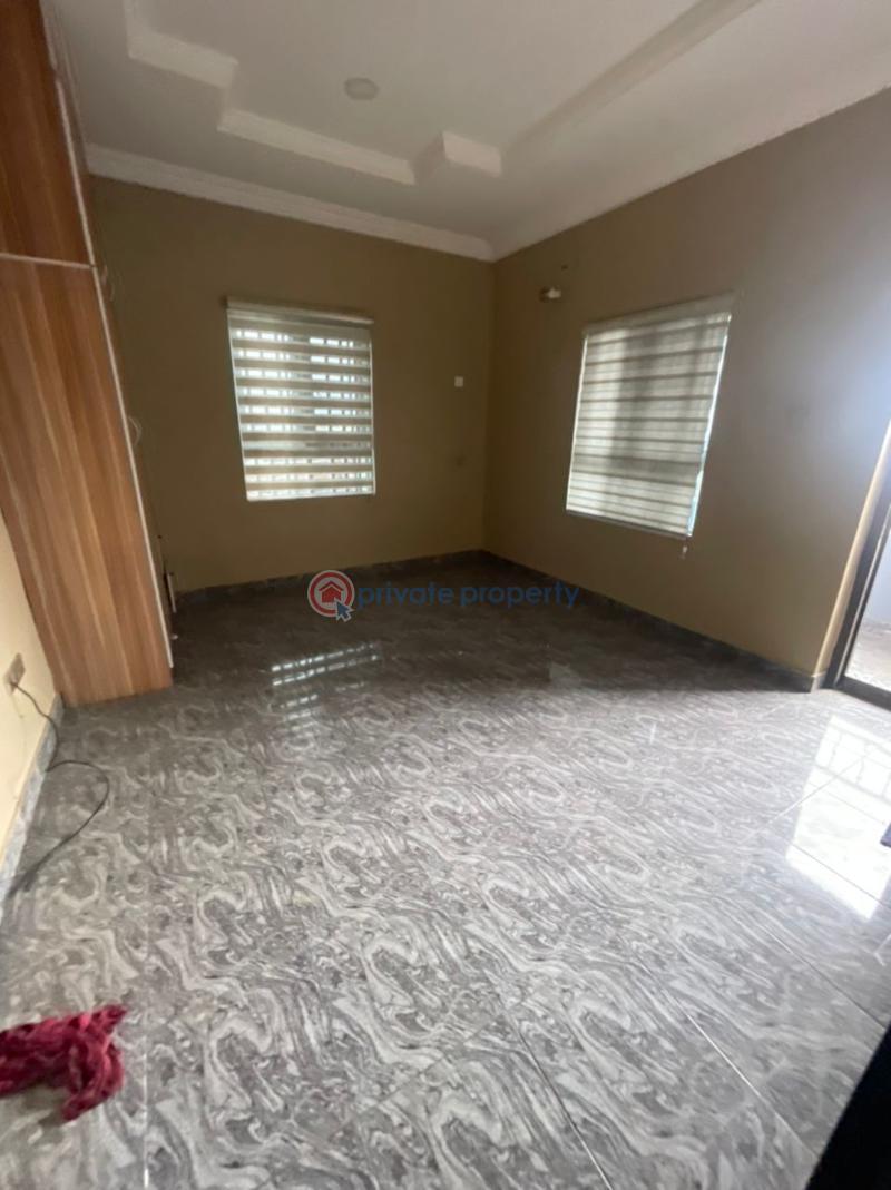 3 bedroom Flat & Apartment For Rent Sabo Yaba Lagos - 3