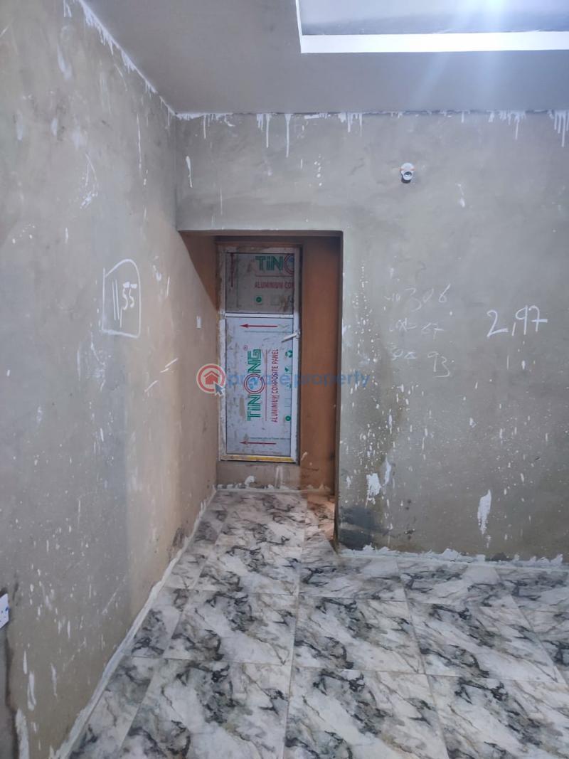 1 bedroom Mini Flat For Rent Oydiran Extension Sabo Sabo Yaba Lagos - 0