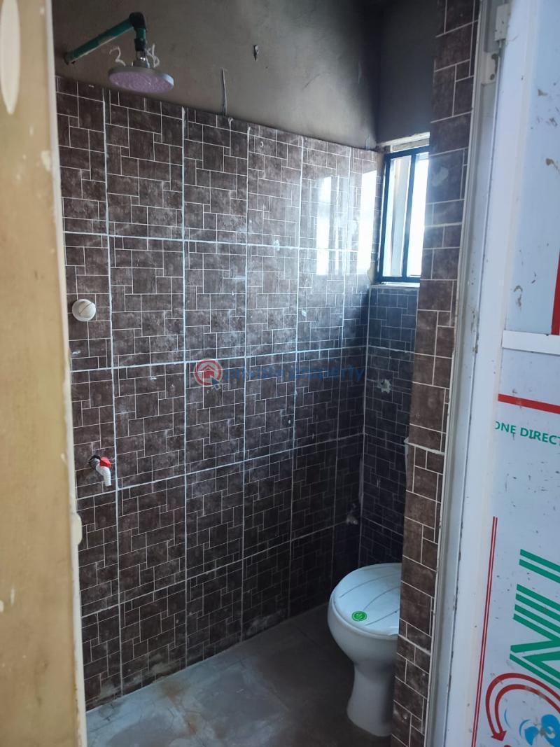 1 bedroom Mini Flat For Rent Oydiran Extension Sabo Sabo Yaba Lagos - 3