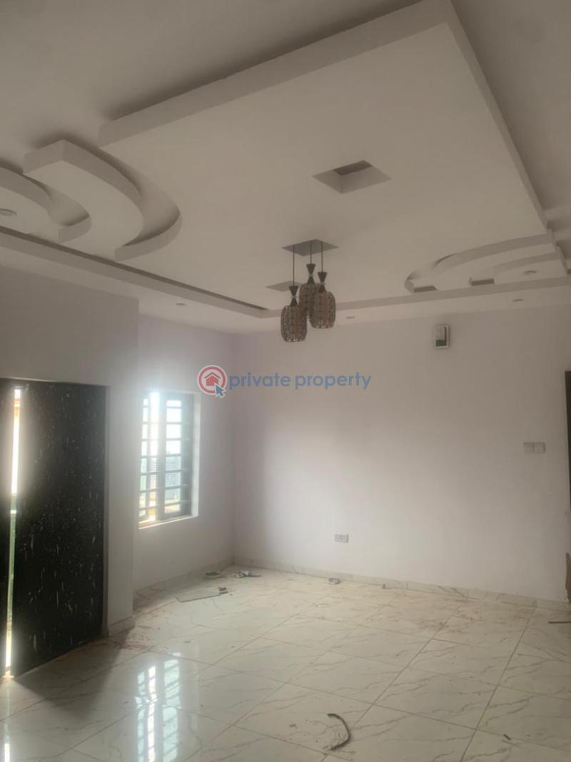 2 bedroom Flat & Apartment For Rent Ipaja Lagos - 9