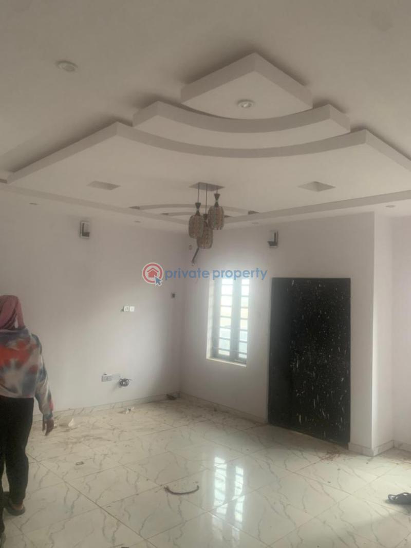2 bedroom Flat & Apartment For Rent Ipaja Lagos - 5