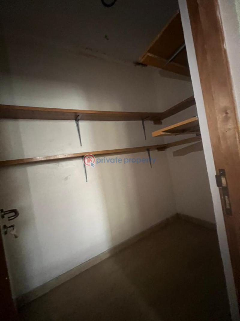 3 bedroom Flat & Apartment For Rent Ebute Metta Yaba Lagos - 8