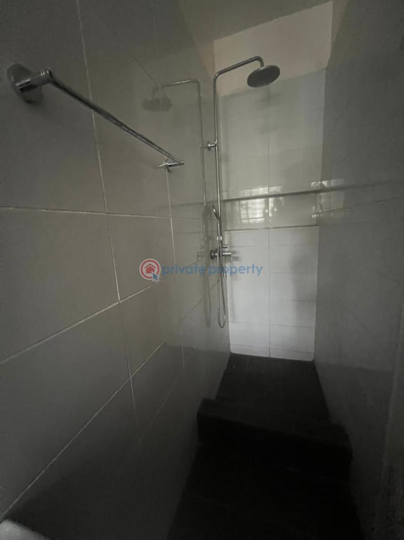 3 bedroom Flat & Apartment For Rent Ebute Metta Yaba Lagos - 1