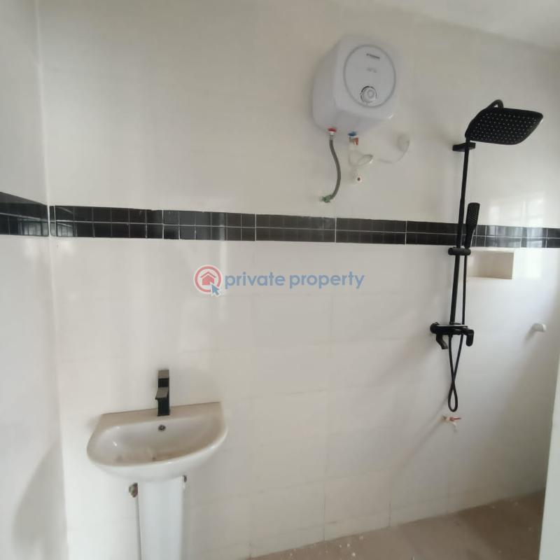 Flat & Apartment For Rent Alagomeji Yaba Lagos - 0
