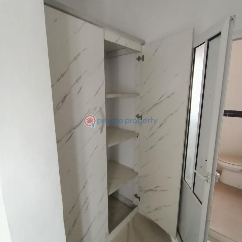 Flat & Apartment For Rent Alagomeji Yaba Lagos - 8