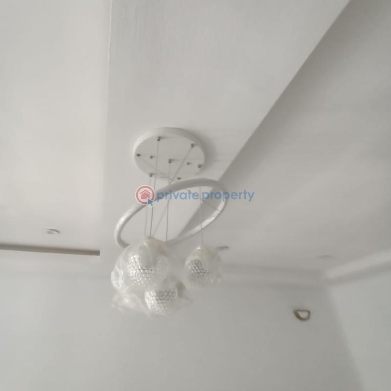 Flat & Apartment For Rent Alagomeji Yaba Lagos - 2