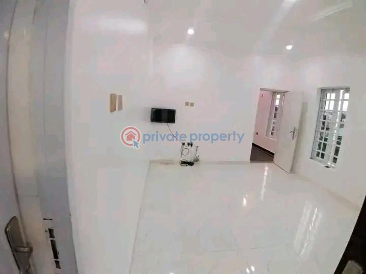 4 bedroom House For Sale Oluyole Extension Estate Ibadan Oyo - 4