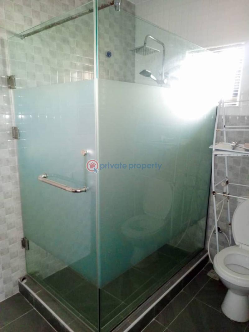 4 bedroom Flat & Apartment For Rent Medina Gbagada Lagos - 1