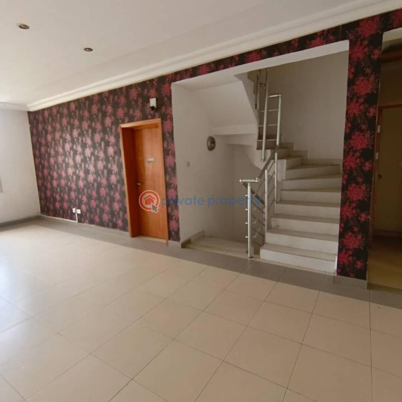 4 bedroom Terraced Duplex For Rent Behind Sve Marie Catholic Church, Off Freedom Way Lekki Phase 1 Lagos - 9