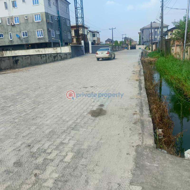 4 bedroom Terraced Duplex For Rent Behind Sve Marie Catholic Church, Off Freedom Way Lekki Phase 1 Lagos - 10