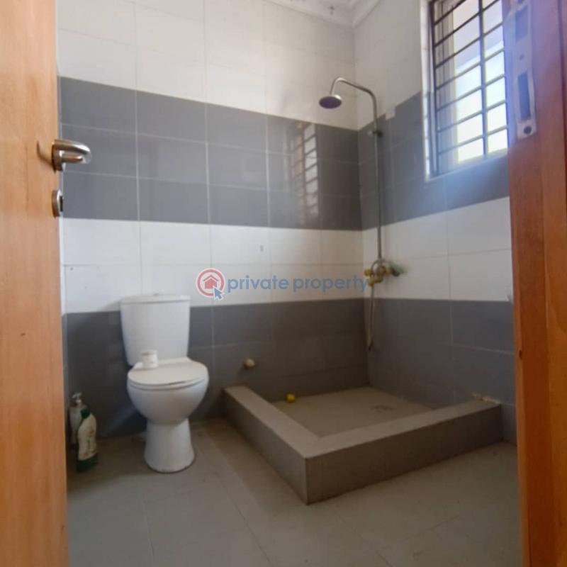 4 bedroom Terraced Duplex For Rent Behind Sve Marie Catholic Church, Off Freedom Way Lekki Phase 1 Lagos - 5