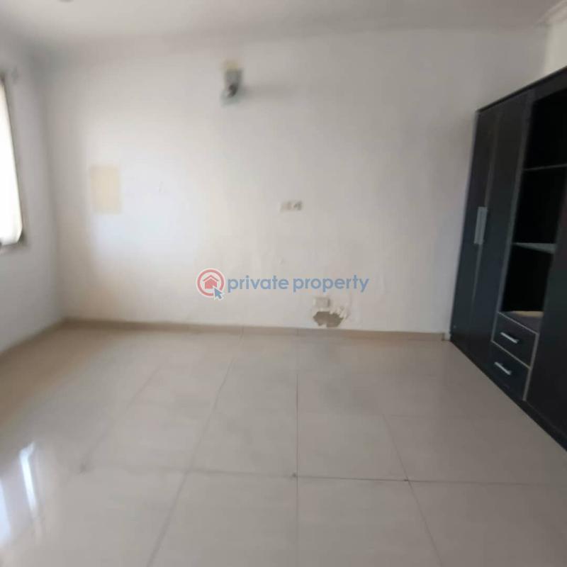 4 bedroom Terraced Duplex For Rent Behind Sve Marie Catholic Church, Off Freedom Way Lekki Phase 1 Lagos - 3