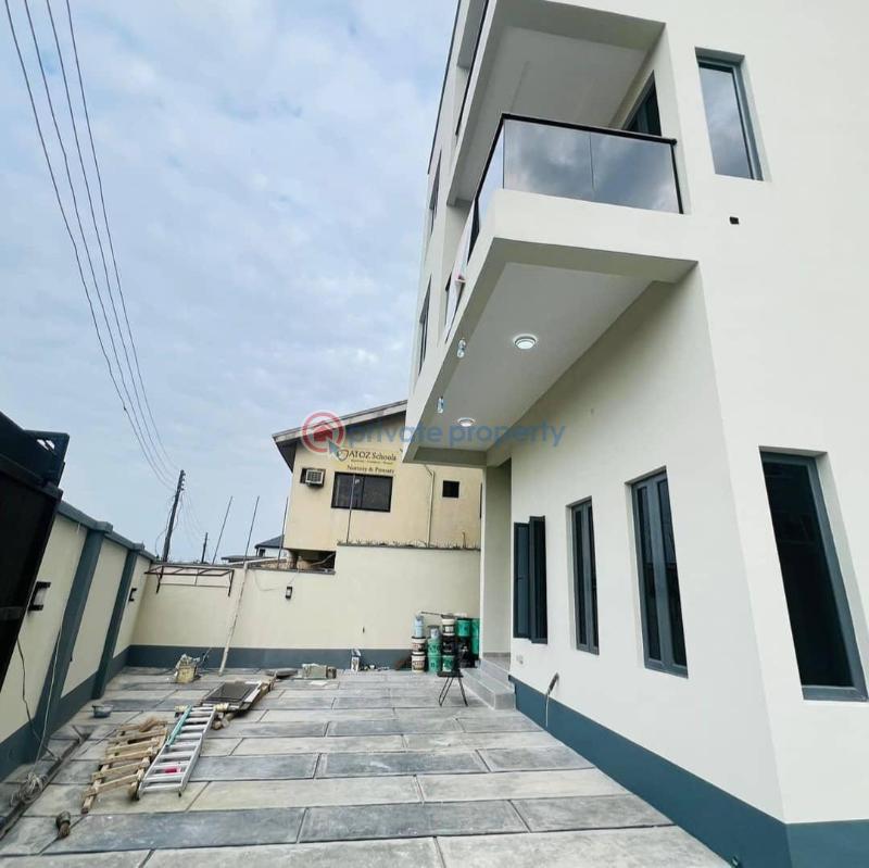 4 bedroom Semi detached Duplex For Sale Anthony Village Maryland Lagos - 0