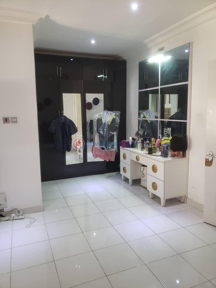 4 bedroom House For Rent Abiola's Court Ikate Elegushi Lekki Lagos - 7