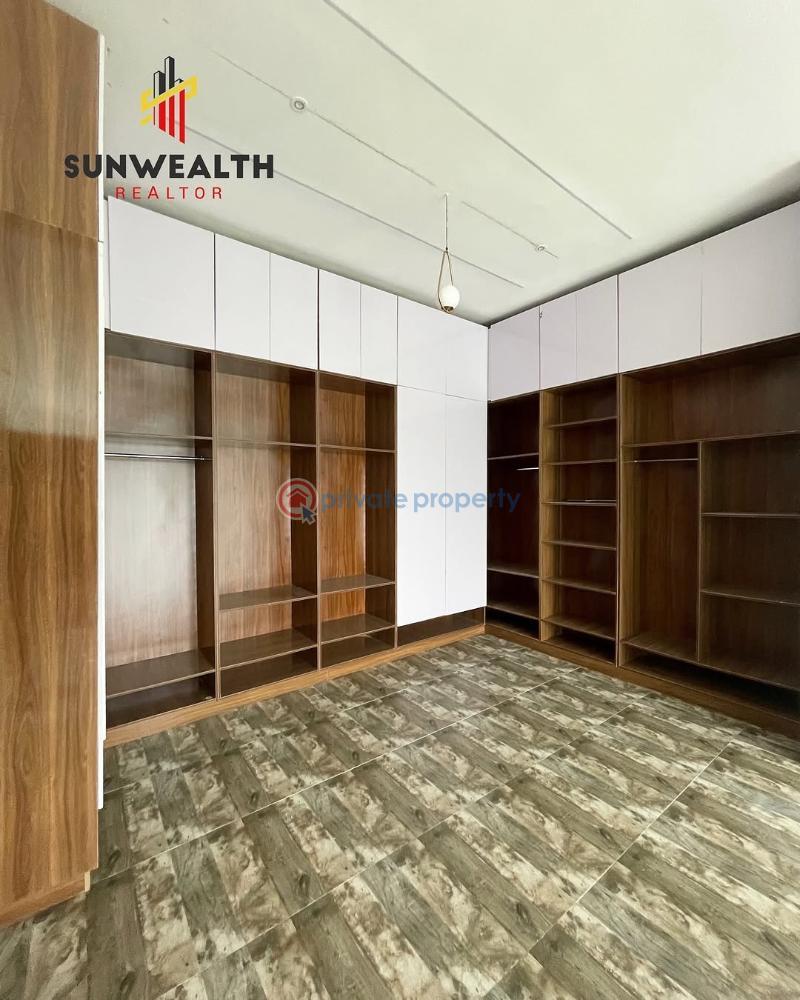 5 bedroom Detached Duplex For Sale Osapa London Lekki Lagos - 11